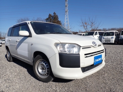 TOYOTA SUCCEED VAN