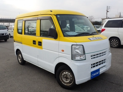 NISSAN NV100 CLIPPER