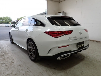 MERCEDES BENZ CLA SHOOTING BRAKE