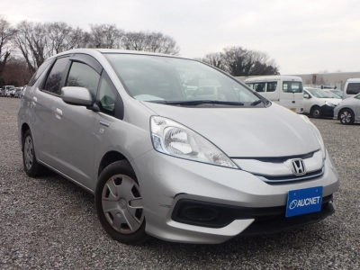 HONDA FIT SHUTTLE HYBRID