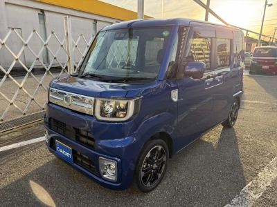 DAIHATSU WAKE