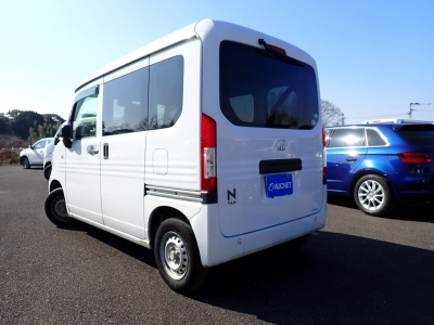HONDA N-VAN