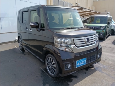 HONDA N BOX CUSTOM