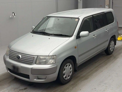 TOYOTA SUCCEED VAN