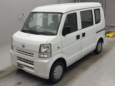 NISSAN NV100 CLIPPER