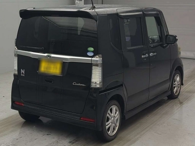 HONDA N BOX CUSTOM