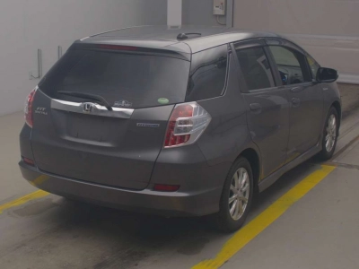 HONDA FIT SHUTTLE HYBRID