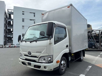 TOYOTA DYNA TRUCK