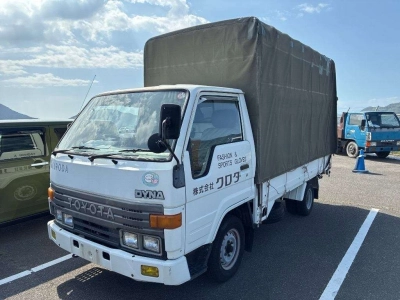 TOYOTA DYNA TRUCK
