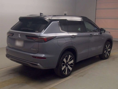 MITSUBISHI OUTLANDER PHEV