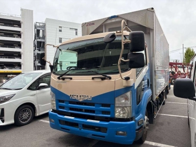 ISUZU FORWARD