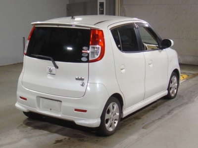 SUZUKI MRWAGON