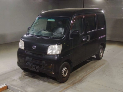 TOYOTA PIXIS VAN
