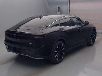 TOYOTA CROWN CROSSOVER