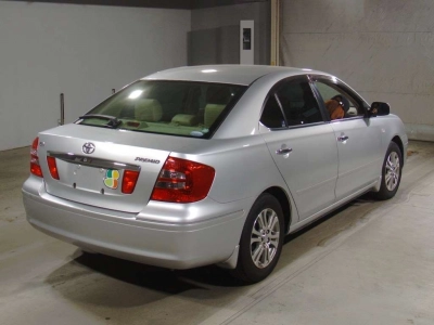 TOYOTA PREMIO