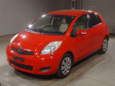 TOYOTA VITZ