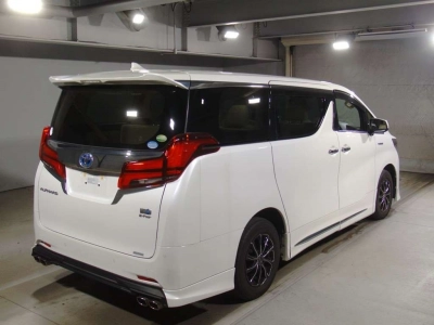 TOYOTA ALPHARD HYBRID