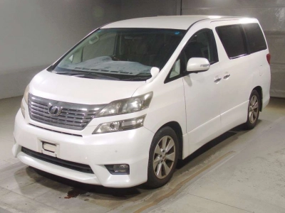 TOYOTA VELLFIRE