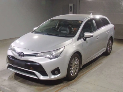 TOYOTA AVENSIS WAGON