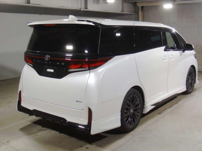 TOYOTA VELLFIRE HYBRID