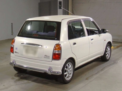 DAIHATSU MIRA GINO