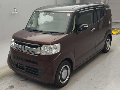 HONDA N-BOX SLASH