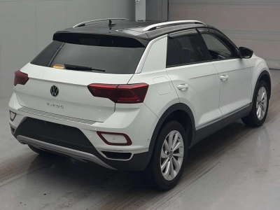 VOLKSWAGEN T-ROC