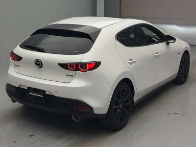 MAZDA MAZDA3 FASTBACK