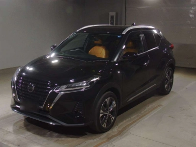 NISSAN KICKS