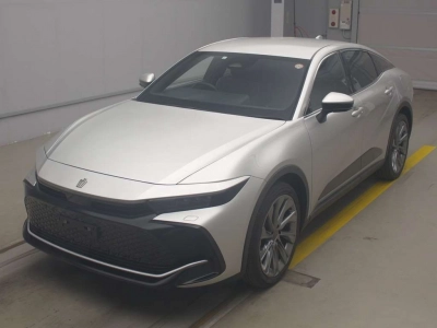 TOYOTA CROWN CROSSOVER