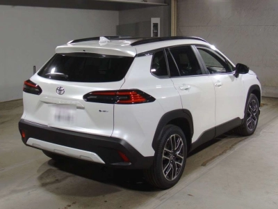 TOYOTA COROLLA CROSS