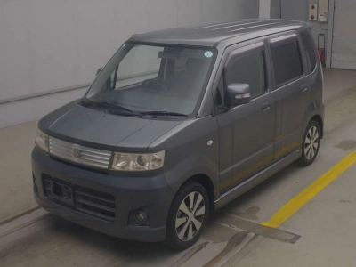 SUZUKI WAGON R STINGRAY