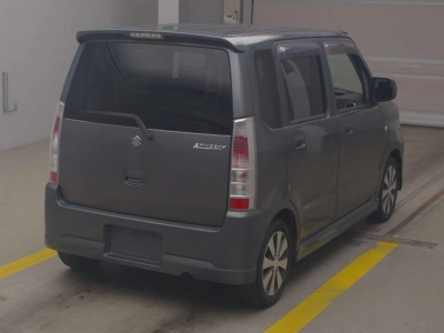 SUZUKI WAGON R STINGRAY