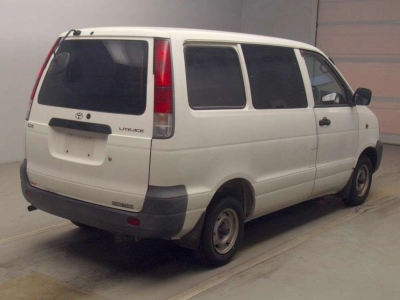 TOYOTA LITE ACE VAN