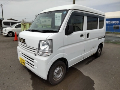 MITSUBISHI MINICAB
