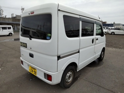 MITSUBISHI MINICAB