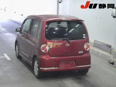 DAIHATSU MOVE LATTE