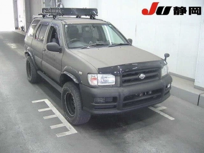 NISSAN TERRANO