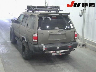 NISSAN TERRANO