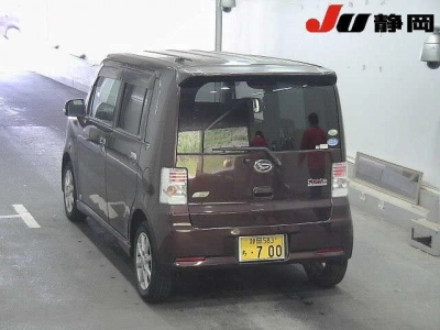 DAIHATSU MOVE CONTE