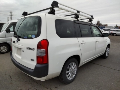 TOYOTA SUCCEED WAGON