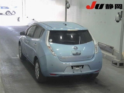 NISSAN LEAF