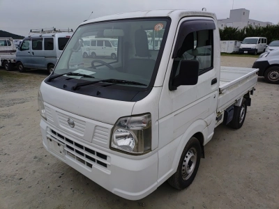 NISSAN NT100 CLIPPER