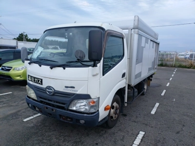 HINO DUTRO