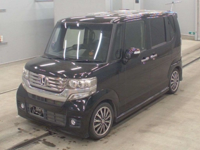 HONDA N BOX CUSTOM