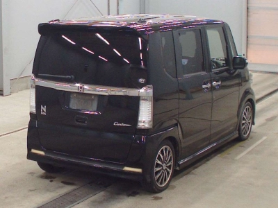 HONDA N BOX CUSTOM