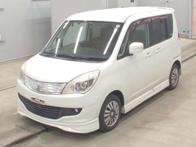 MITSUBISHI DELICA D:2