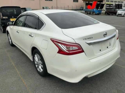 NISSAN TEANA