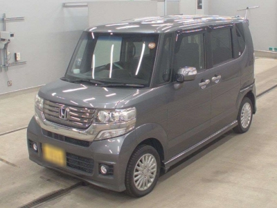 HONDA N BOX CUSTOM