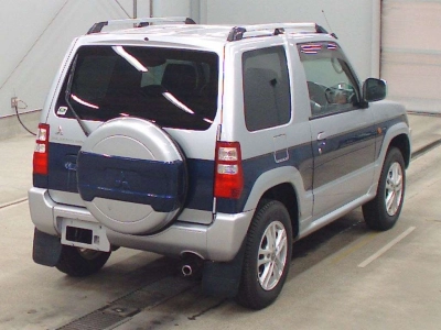 MITSUBISHI PAJERO MINI